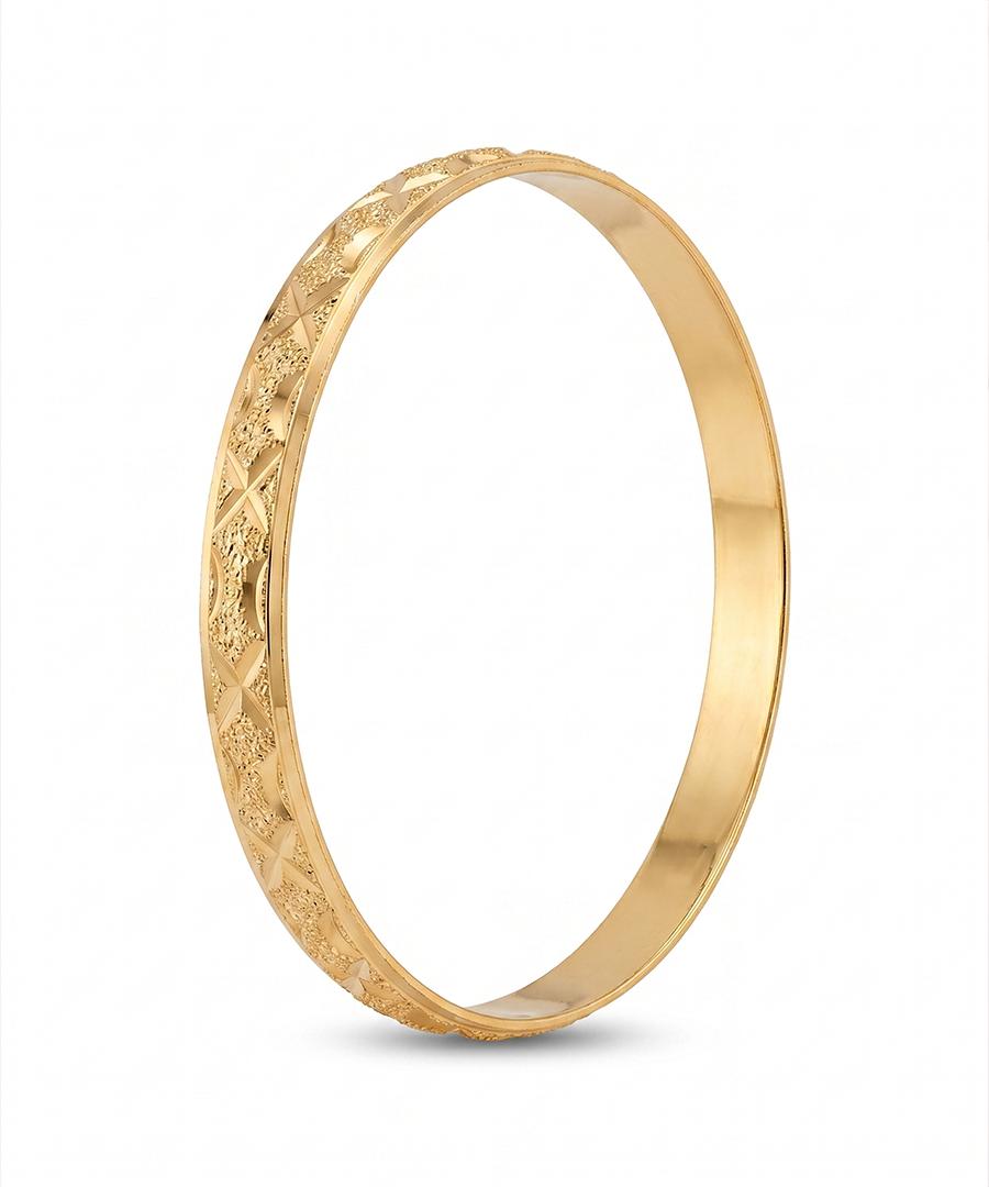 DIAMOND CUT GOLD BANGLE