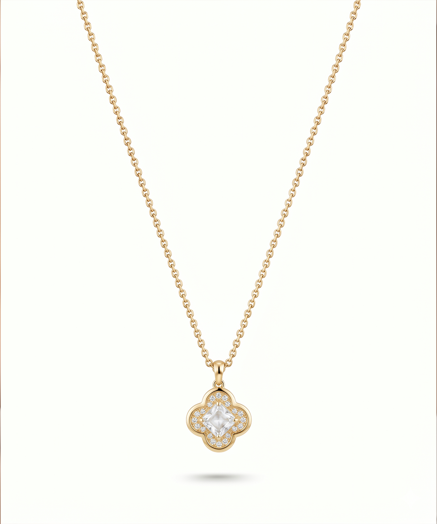 Clover gold-plated necklaces