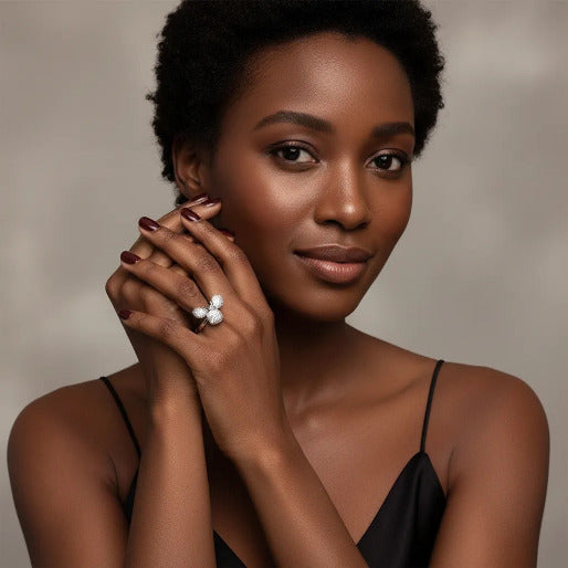 Silver tone Ring showcasing the classic three circle Minnie design, with the bow adding a touch of elegance.