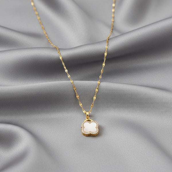 Spinning White Four leaf Clover Pendant Necklace