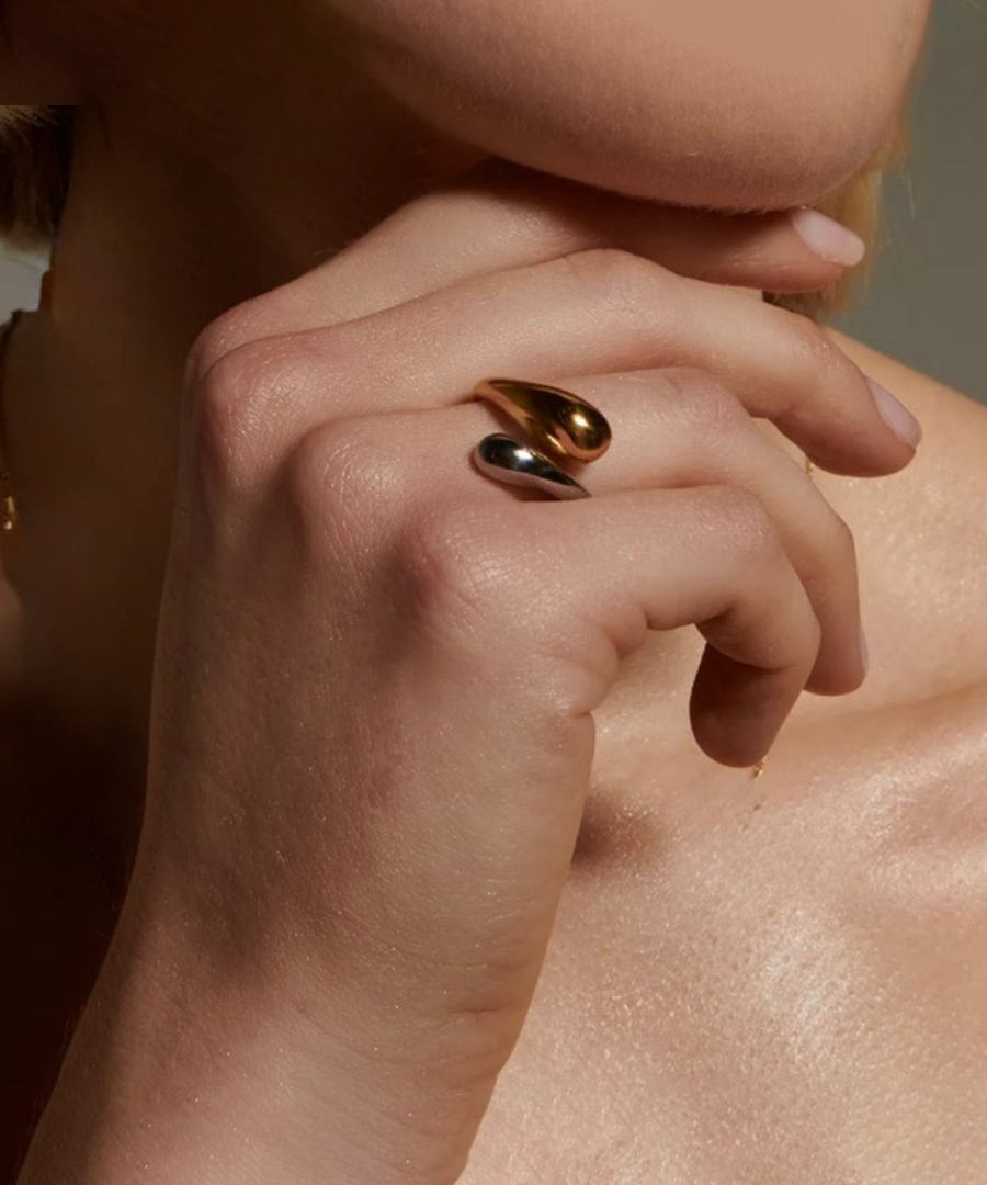 Bicolor Waterdrop Twist Ring