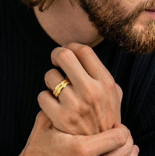 TEXTURED POLISHED EDGES BAND