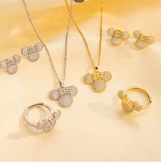 Minnie Mouse Bow Three-Pieces Jewelry Set