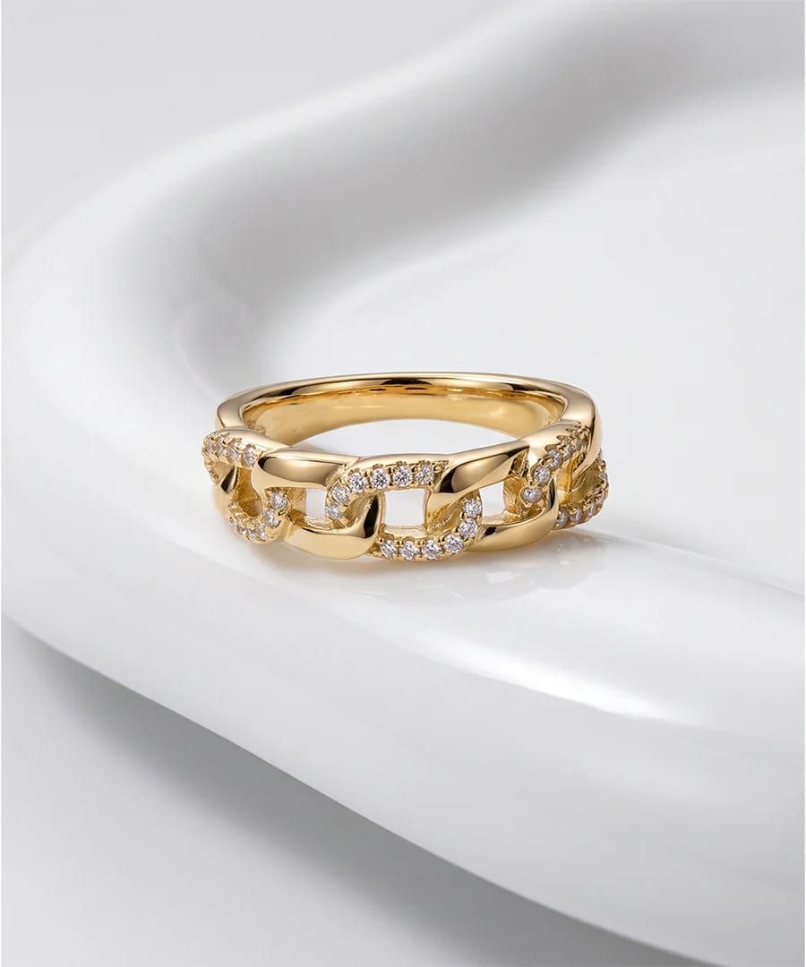 Chain Link Ring with Pavé-Set Stones