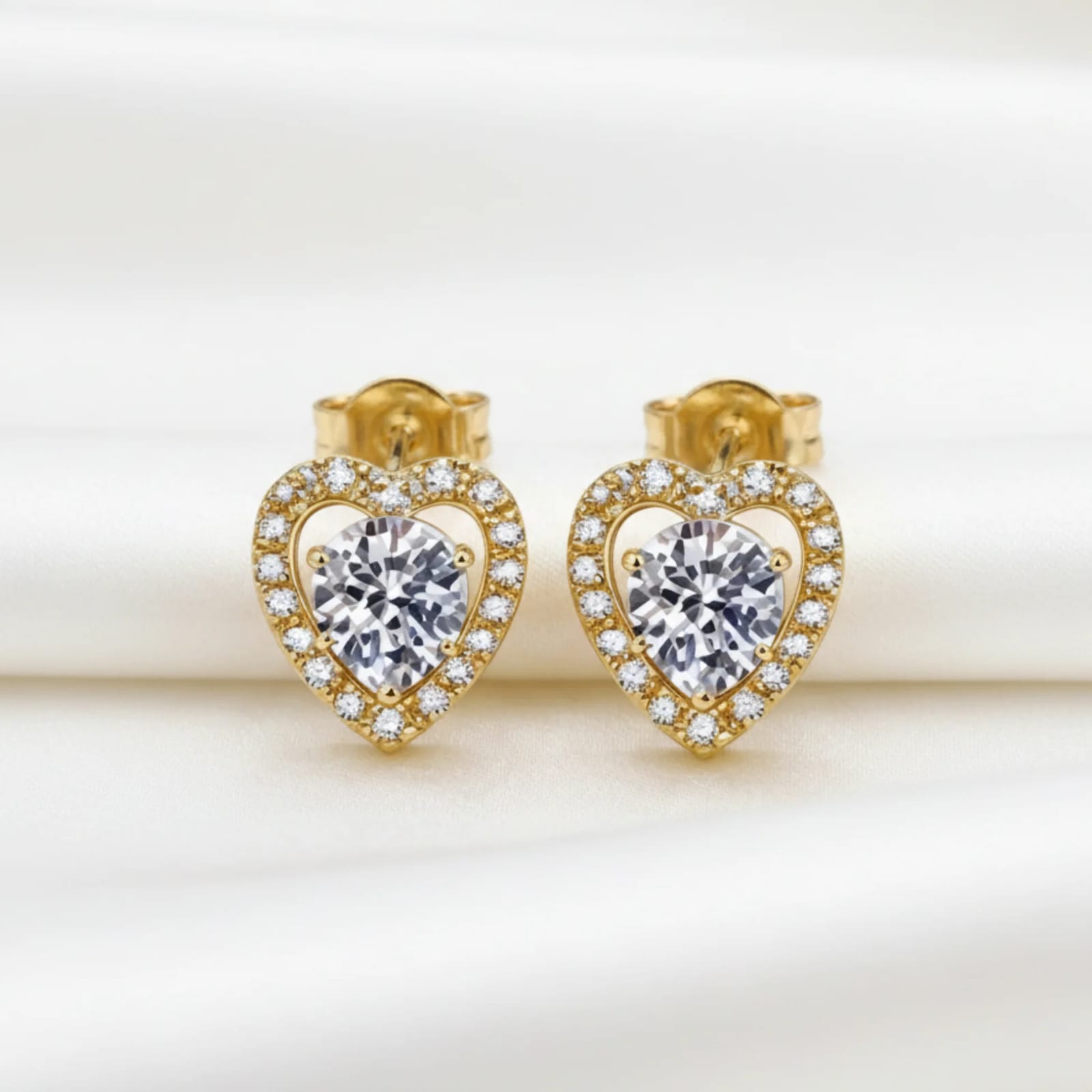 Sparkling Gold-Toned Heart Stud Earrings with Moissanite